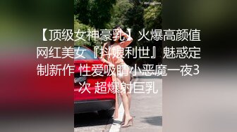 【箬箬么】极品清纯女神，家中卧室背着爸妈自慰，双马尾反差婊，小穴粉嫩多汁好会玩 (3)