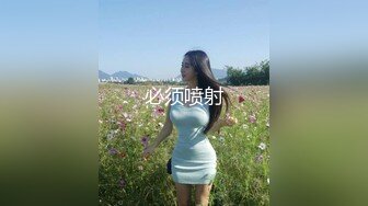 健身教练不好当，还要兼职去做外围