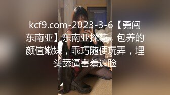 女友高潮眼神迷离，最后选择无套中出