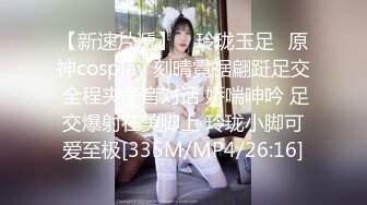 学校公共浴室窥视同学泄欲,十一只肉棒喷发