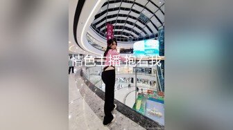 真疯狂-3位性感漂亮的美女主播回馈粉丝各自约1位男网友一起群交啪啪,有一美女不仅长得漂亮逼毛修剪性感被轮流爆插!