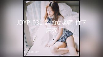 大老黑的精彩4P，不带套就他么干，玩弄两个骚逼少妇，国人小哥指挥，大鸡巴疯狂抽插多体位玩弄，浪叫不止